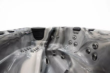 Load image into Gallery viewer, Platinum Spas - Refresh - Deluxe Range