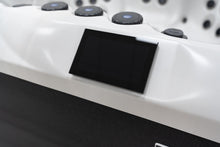 Load image into Gallery viewer, Florence Hot Tub