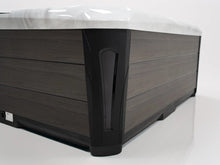 Load image into Gallery viewer, Platinum Spas - Oslo - Premium Range