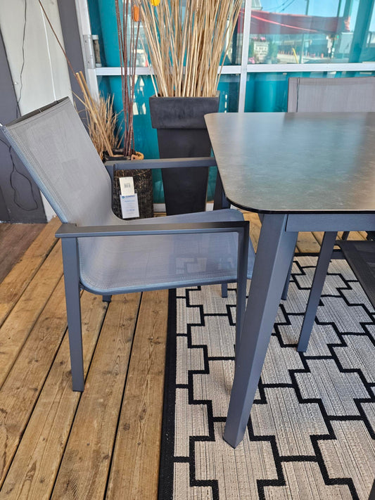 PORTO dining set by E9 & Couture Jardin