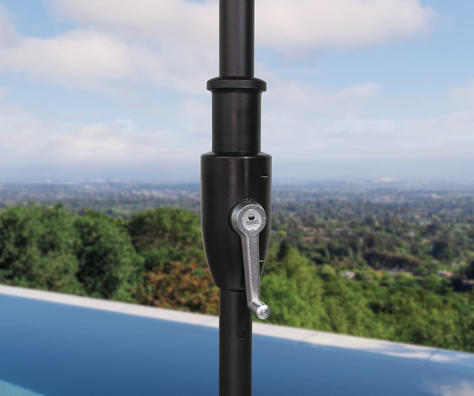 Treasure Garden - 7.5 Push Glide Tilt - black/cast slate Sunbrella(A)