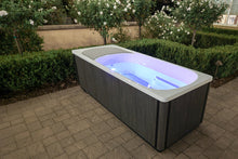 Load image into Gallery viewer, Kodiak by Jacuzzi Cold Plunge

