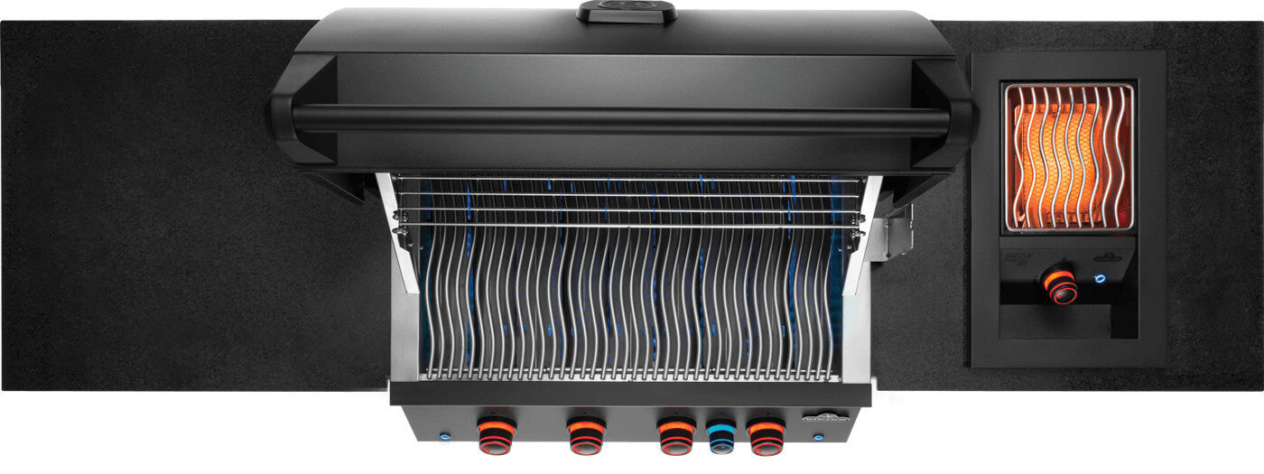 Napoleon Oasis 301 Outdoor Kitchen with Built-In 700 Series 32-inch Grill