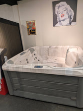 Load image into Gallery viewer, FLOOR MODEL - 2025 Sundance Peyton - Graphite / Travertine
