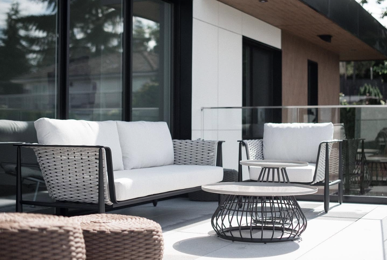 DIVA sofa by Ratana