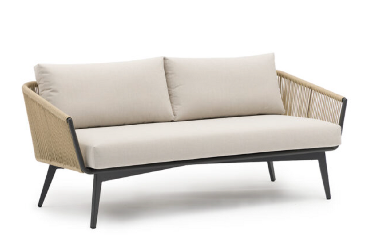 DIVA sofa - By Couture Jardin