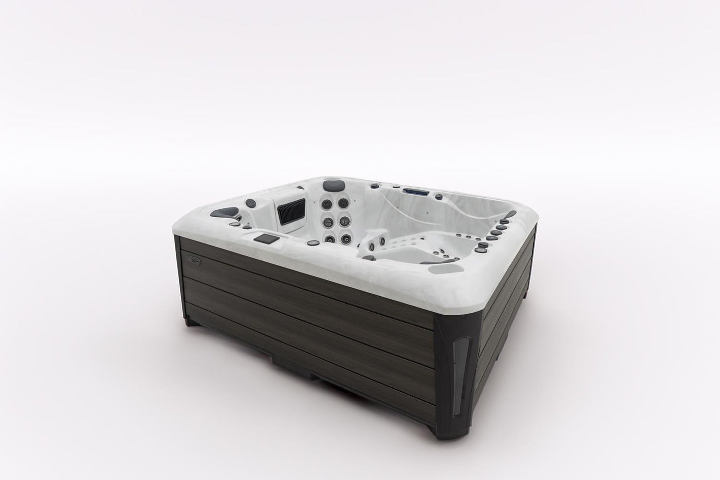 Maximus Hot Tub