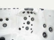 Load image into Gallery viewer, Platinum Spas - Oslo - Premium Range
