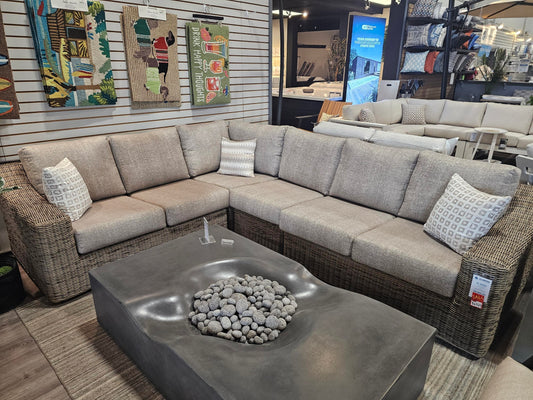 El Nido Floor Model Sectional by E9