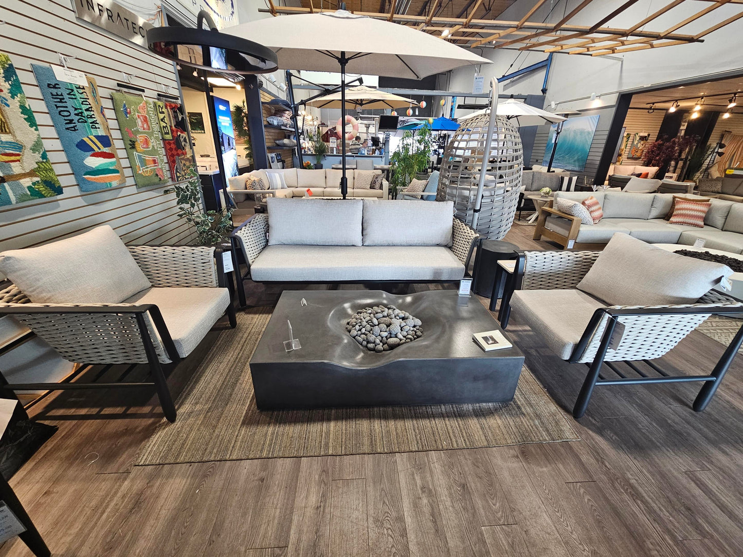 DIVA 2.5-Seater Sofa and 2 Chairs by Ratana