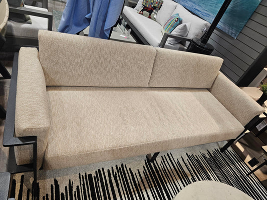 FLOOR MODEL Mallorca set by E9
