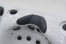 Load image into Gallery viewer, Platinum Spas - Topaz - Premium Range
