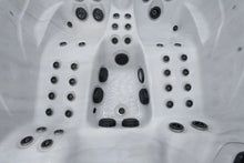 Load image into Gallery viewer, Platinum Spas - Topaz - Premium Range
