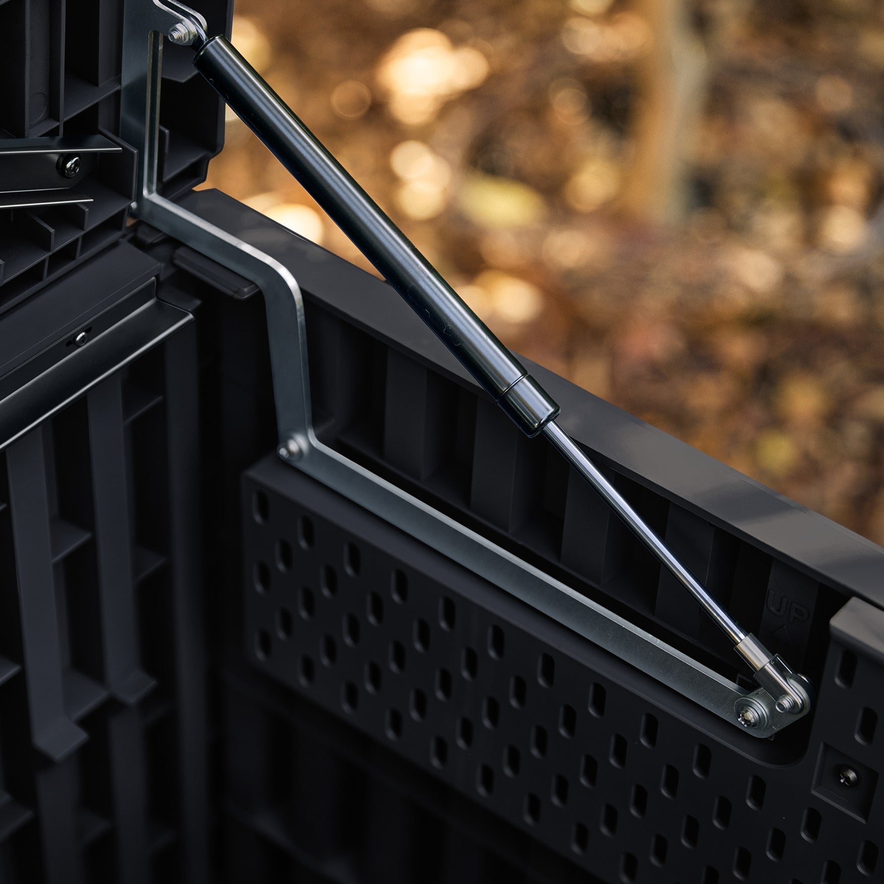 Veradek Everything Box - Black - Lifestyle 2