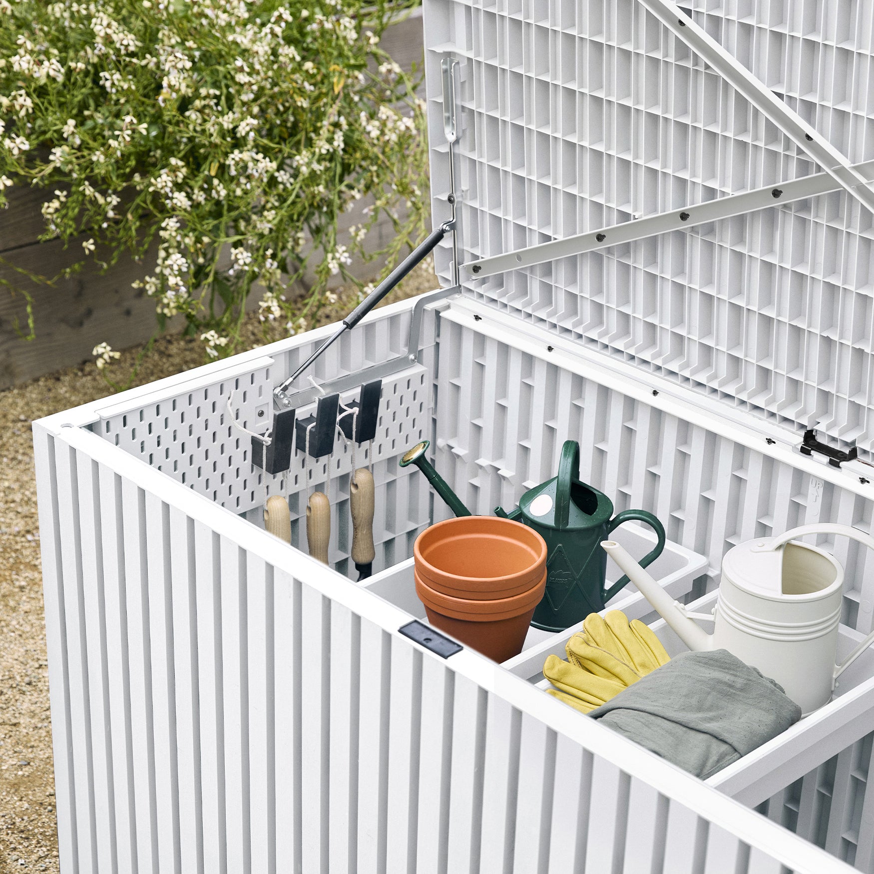 Veradek Everything Box - White - Lifestyle 3